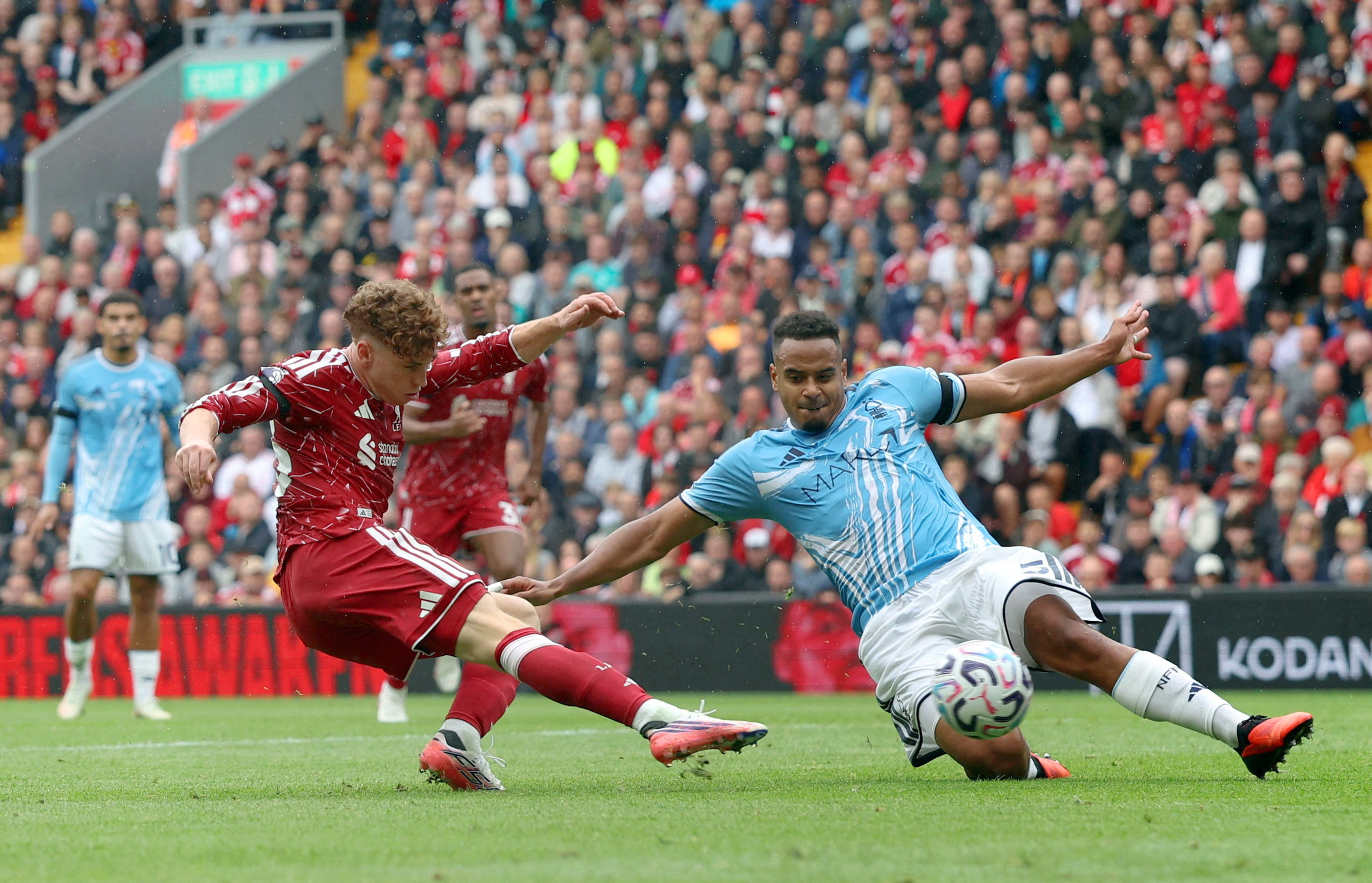 cover Munoz&#8217;s late strike earns Liverpool draw with Forest in Iraola&#8217;s Anfield debut
