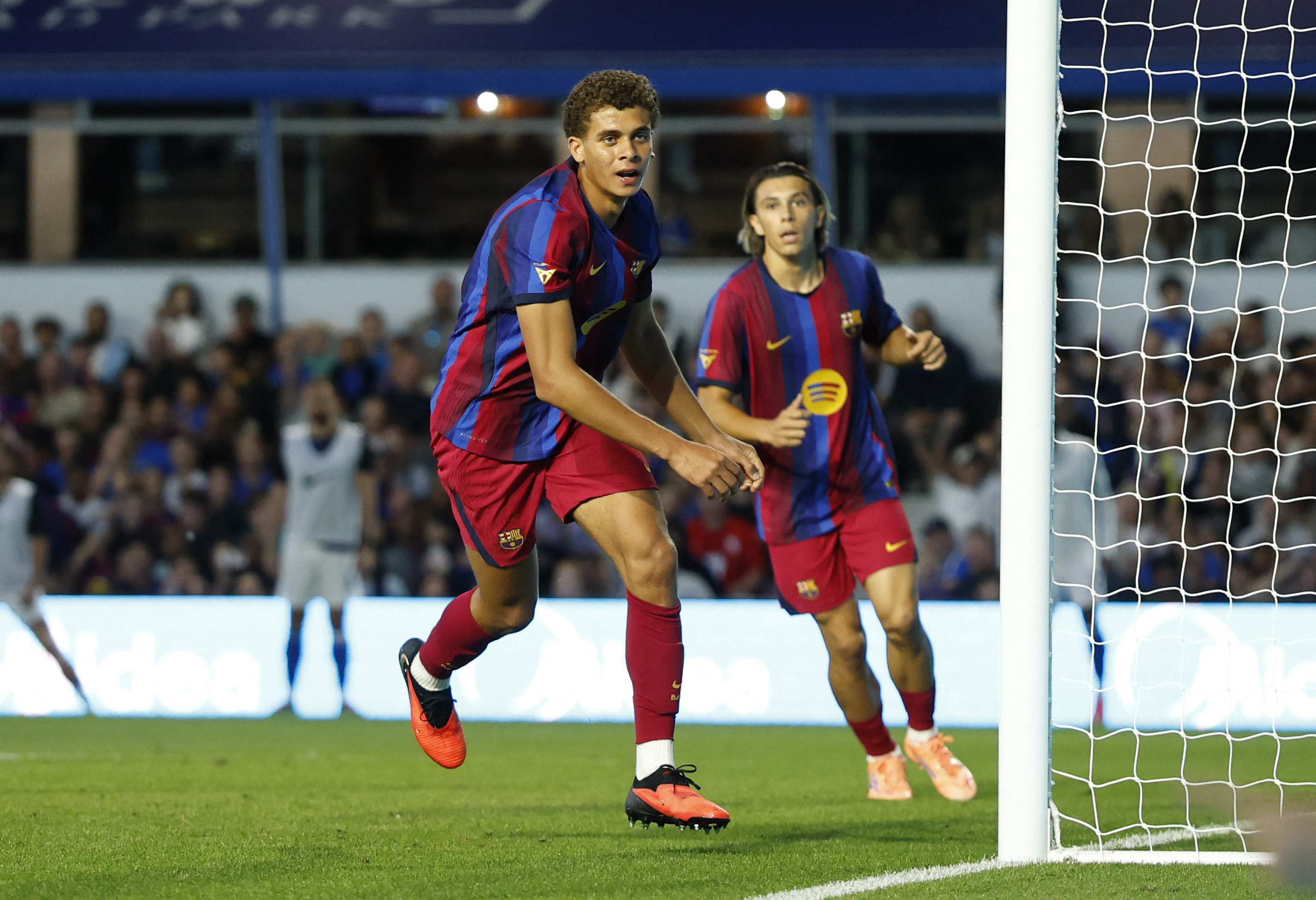 cover Egypt teenager Abdelkarim pushing for Barca place after prolific pre-season