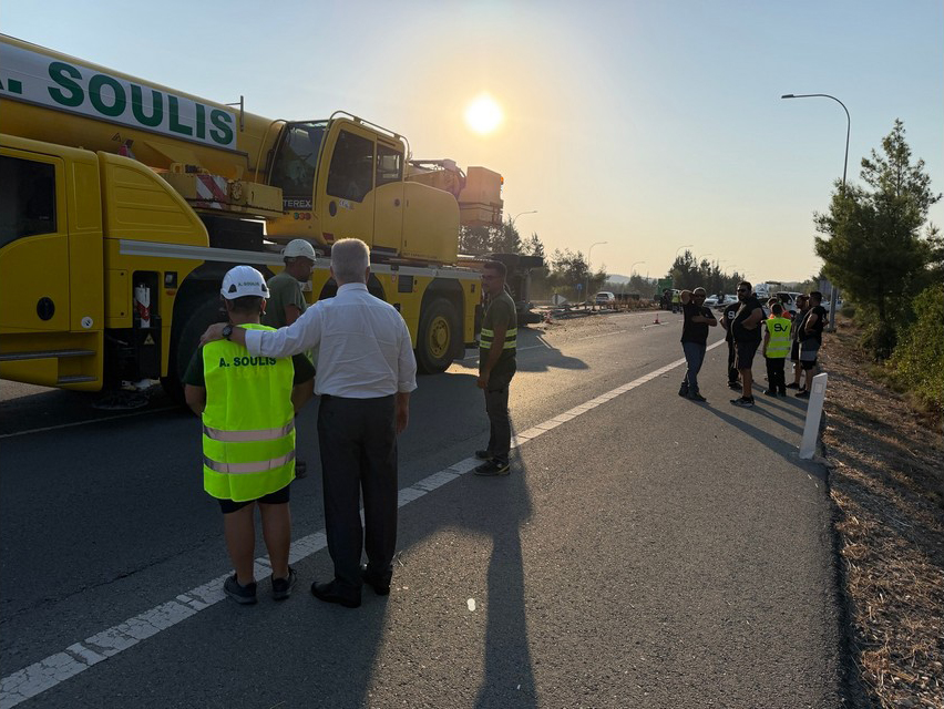 highway, accident, crash, car crash, motorway, Nestor