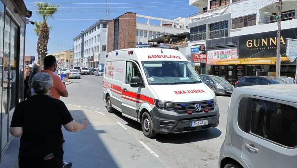cover Supermarket attacker ‘stabbed victim for breaking up with him’