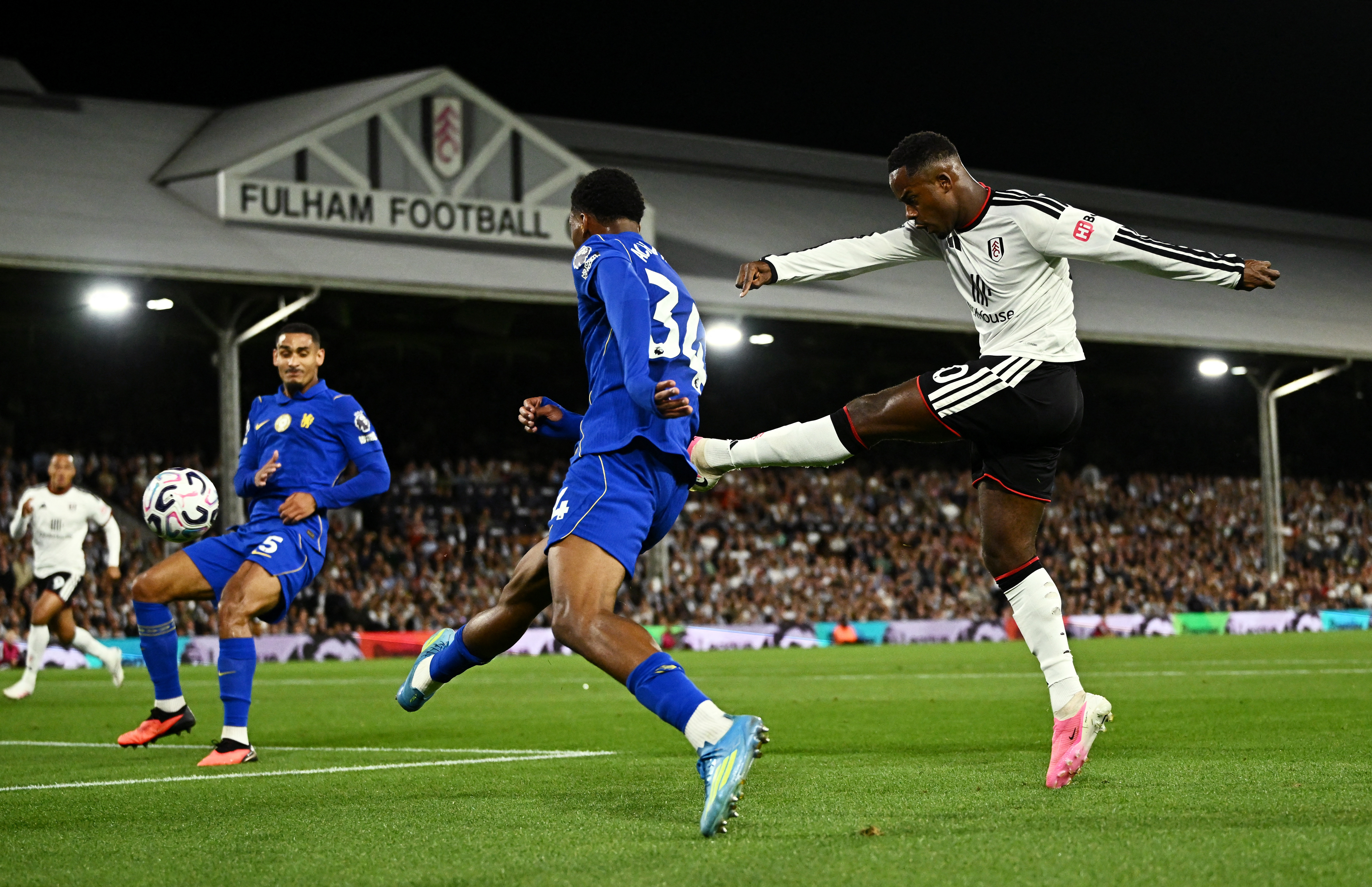 image Chelsea start Alonso era with exciting 3-2 win at neighbours Fulham