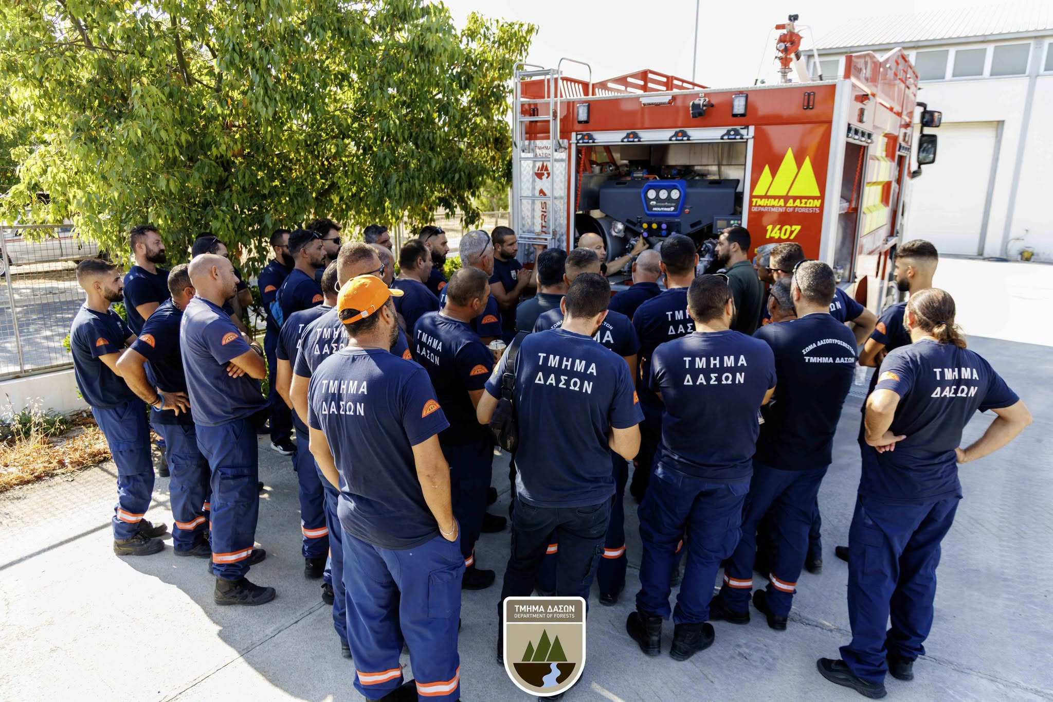 cover Forestry department completes training on 17 new fire engines