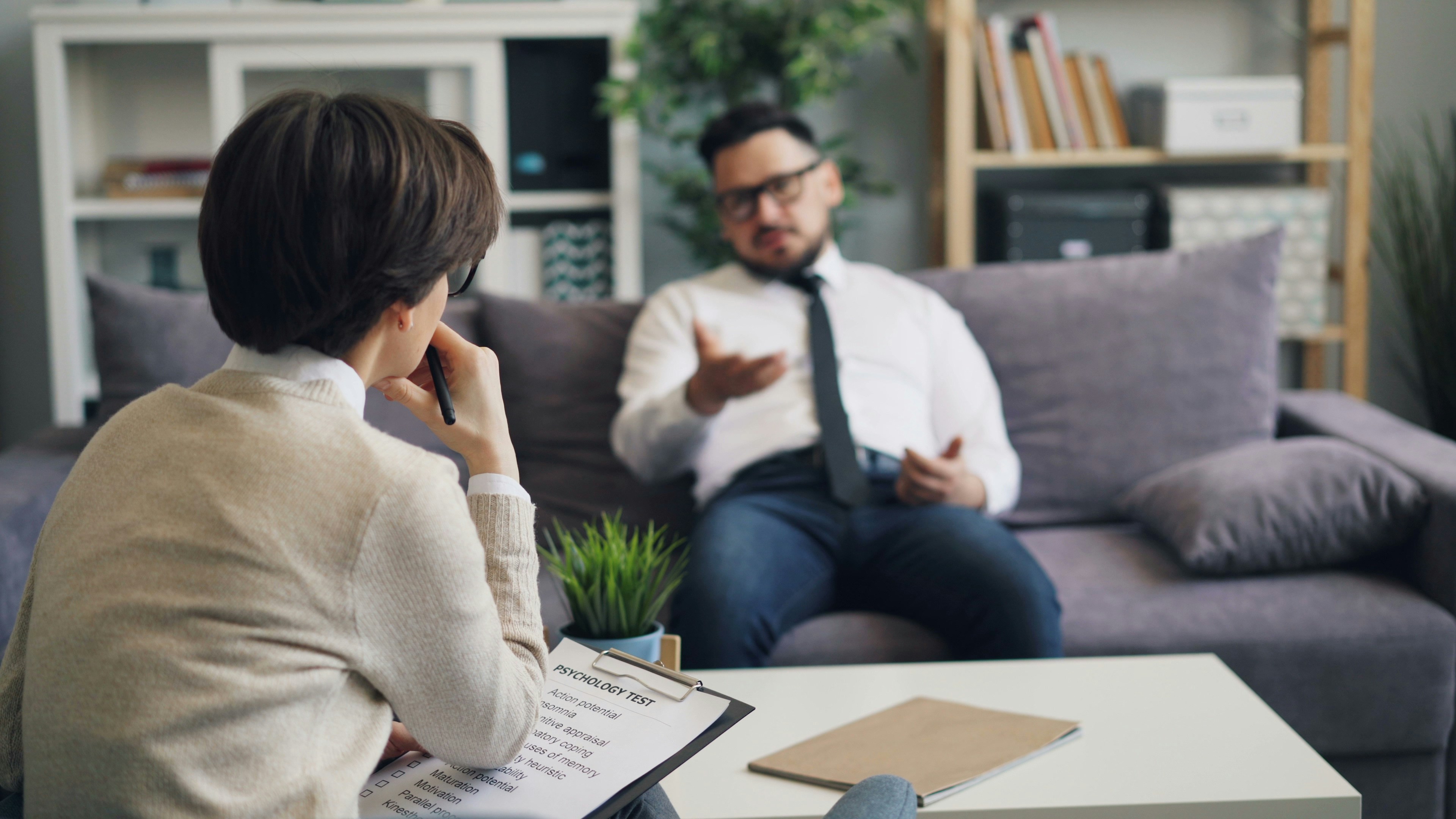 cover What is hypnotherapy?