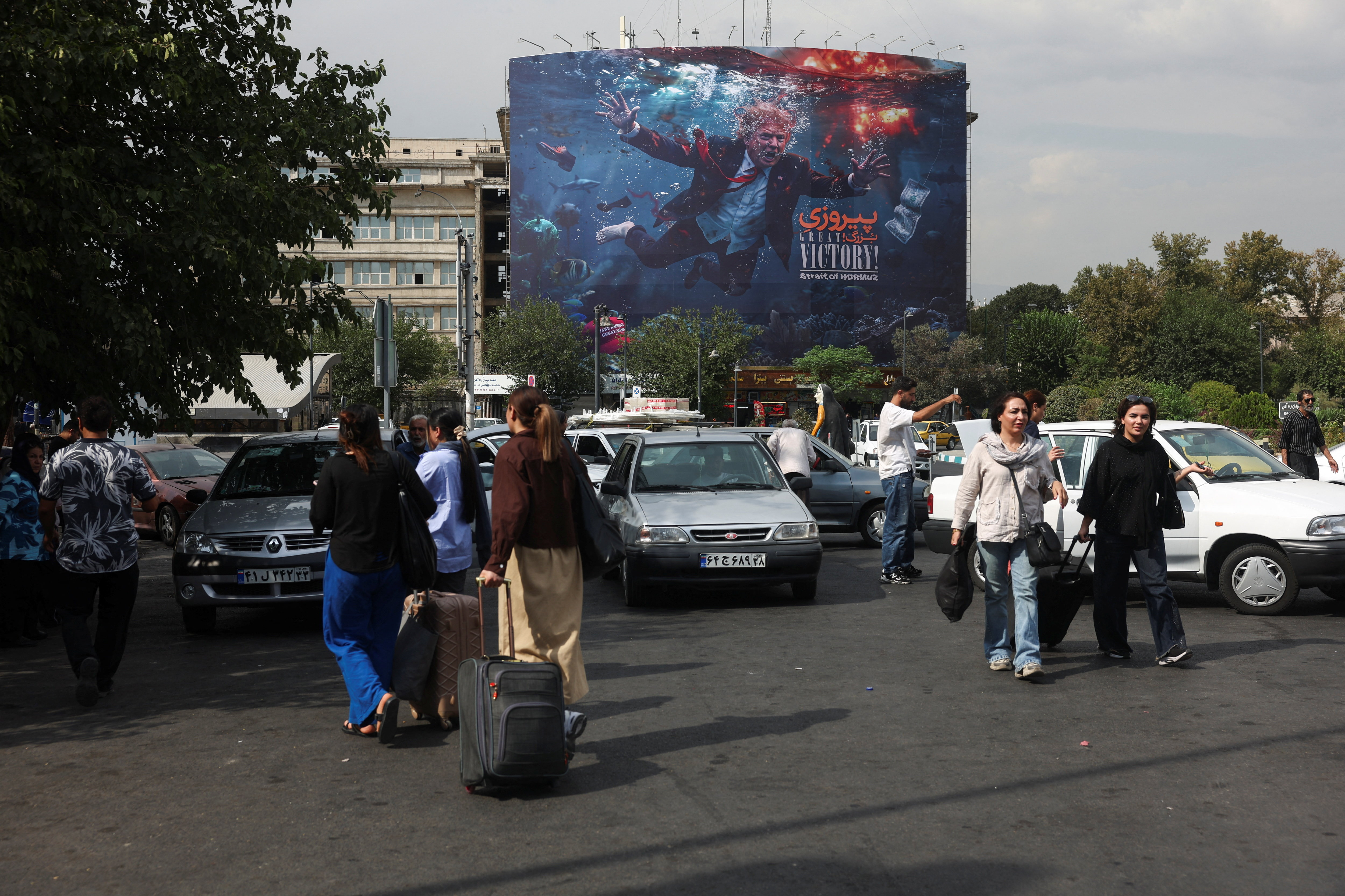 cover Iran vows to retaliate after US widens sanctions