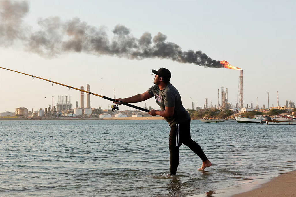 image Trump says US is taking partial control of Venezuela&#8217;s vast oil reserves