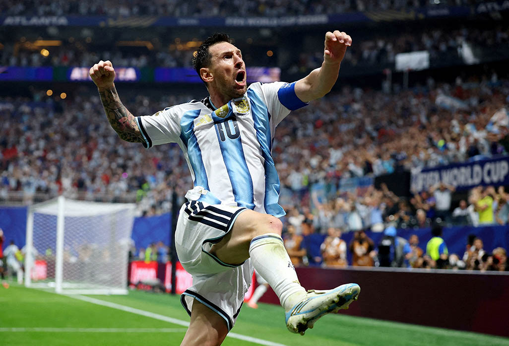 cover Scaloni convinced Messi to return for Argentina farewell