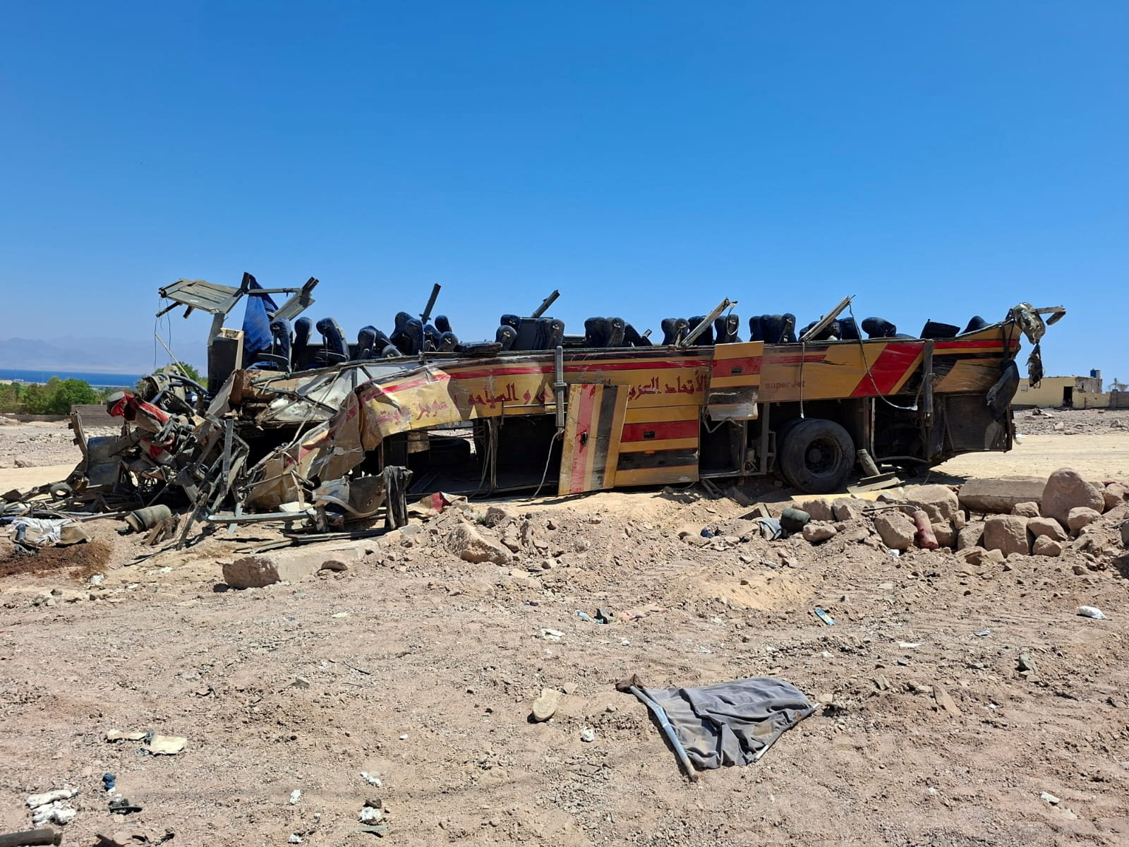 image Cyprus sends condolences to Egypt, Jordan after Sinai bus crash kills 22