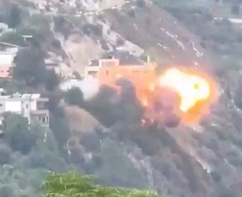 cover Israeli strikes on south Lebanon kill at least 11, including children