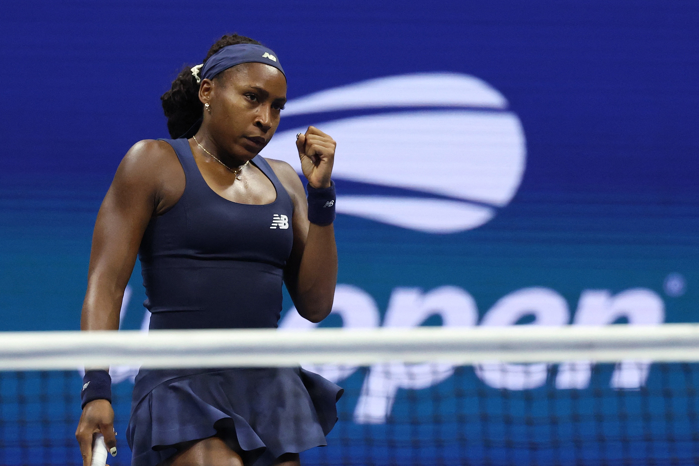 image Gauff, Rybakina sail into US Open quarters, another great escape for Zheng
