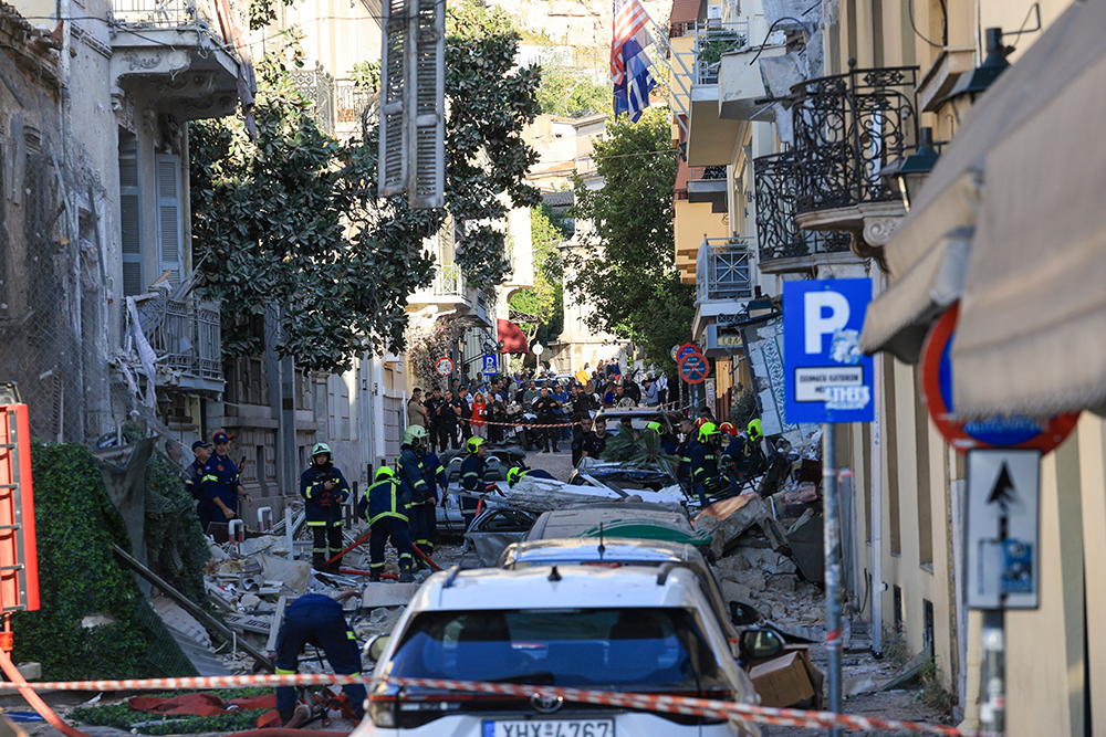 image Building partially collapses after explosion in central Athens, one person reportedly injured