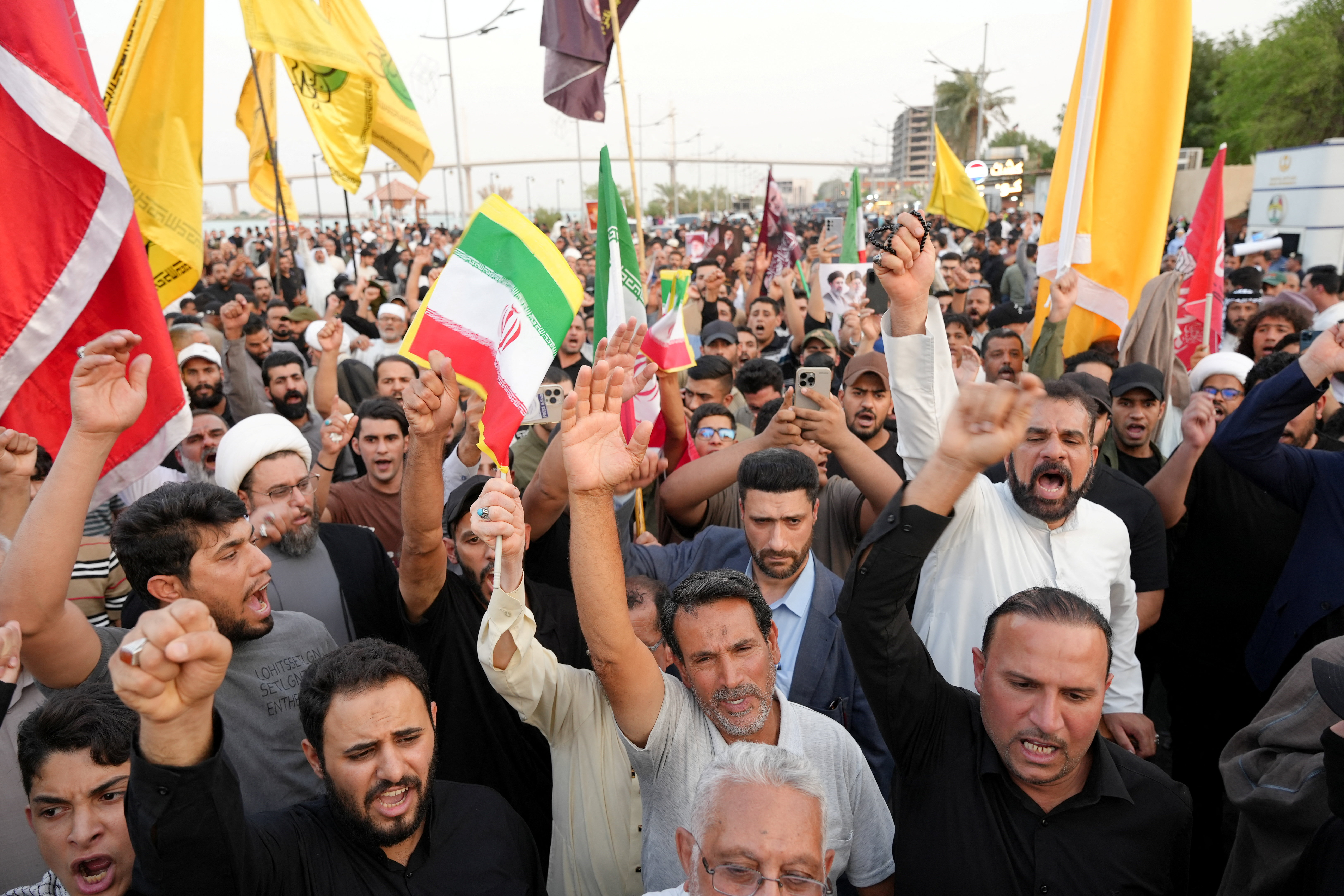 cover Iran&#8217;s army voices readiness for potential renewed US attack