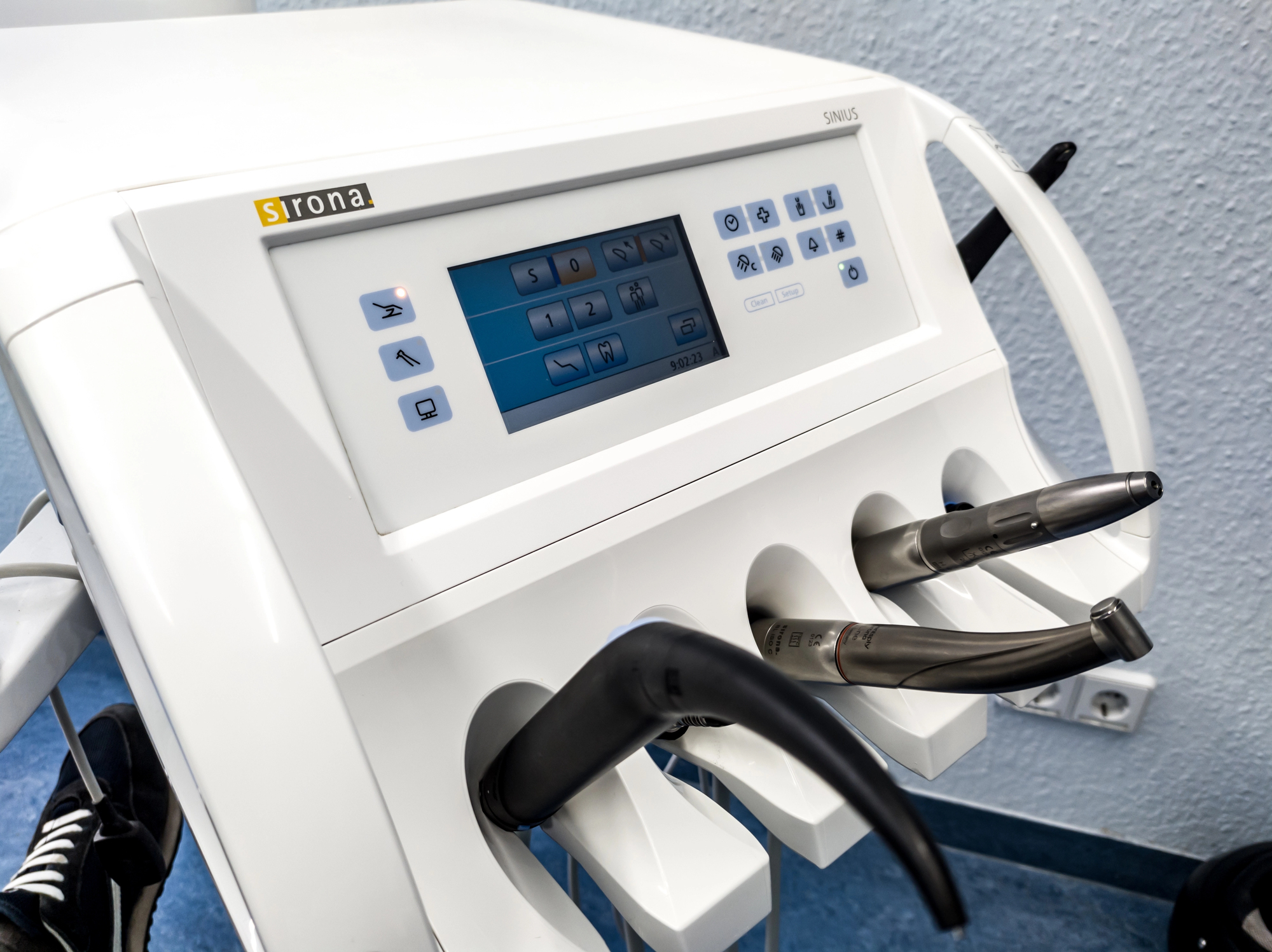 image Dentsply Sirona returns to profit, a medical-device win in Armistice Capital’s Healthcare Book