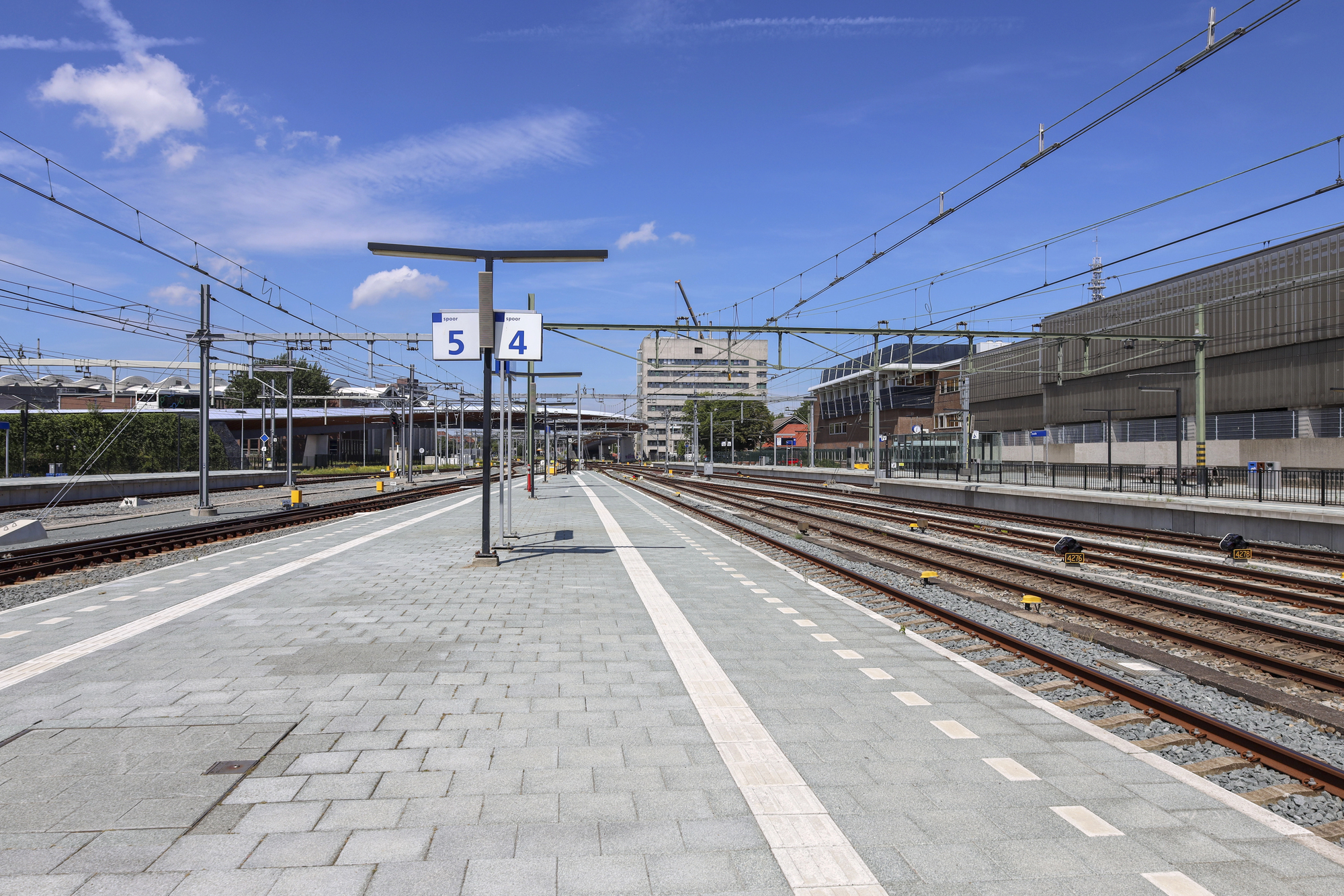 cover Suspected sabotage disrupts Dutch train services