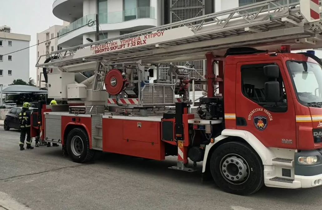 image Vehicle catches fire in Paphos municipal car park