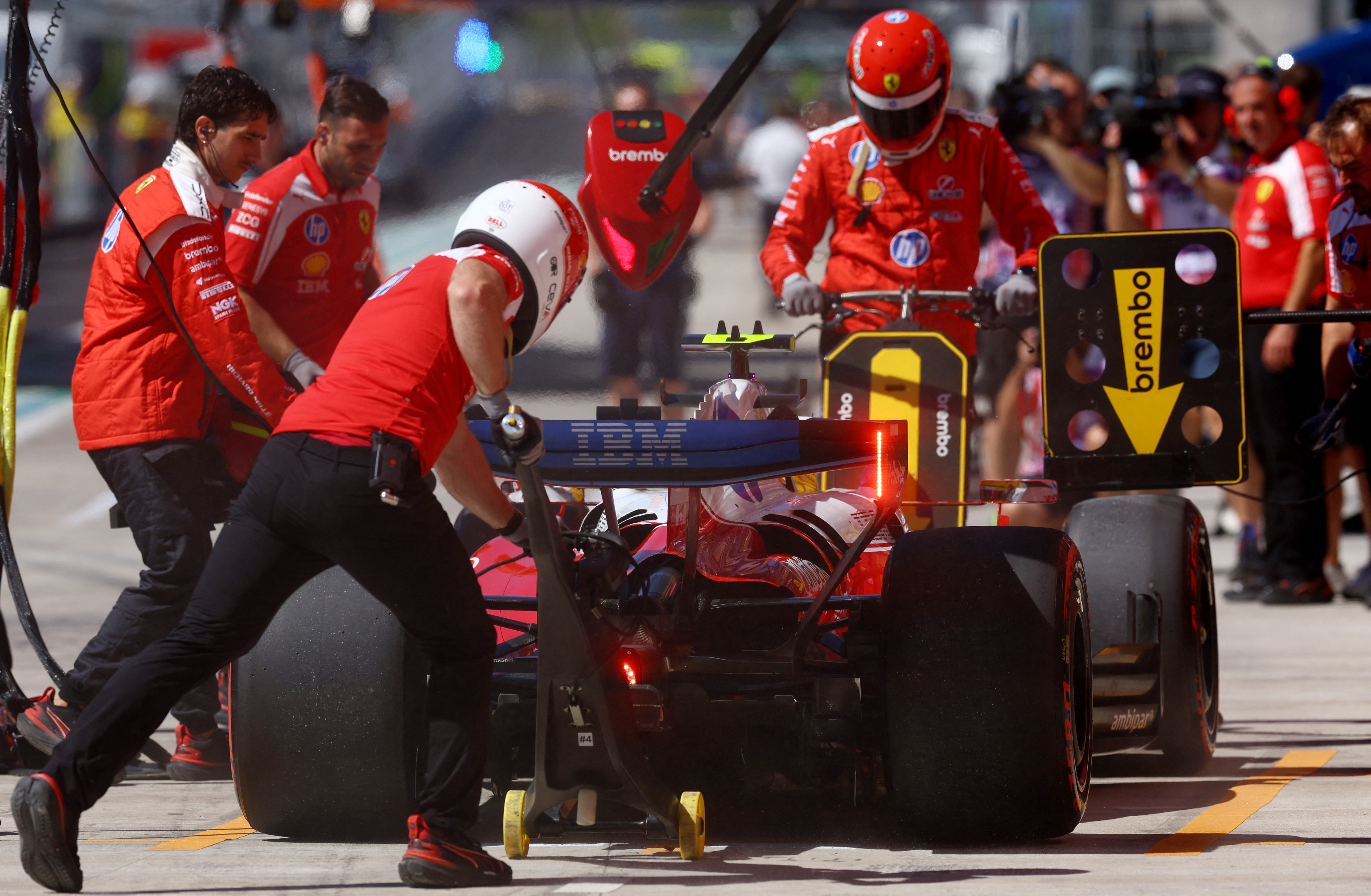 cover Hamilton and Bearman crash in final Spanish GP practice, Antonelli top