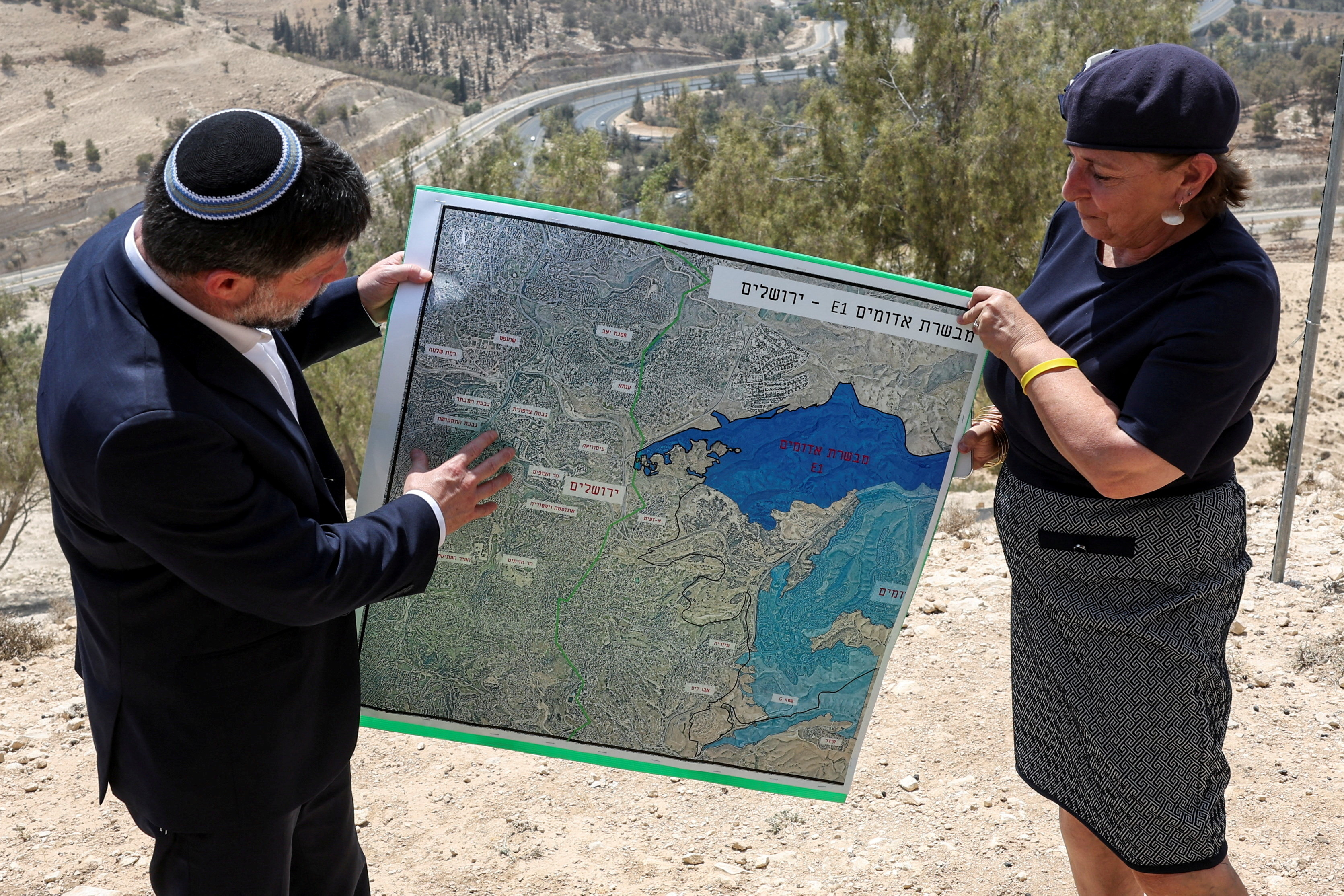 image Israel adds tender for 2,167 housing units to settlement expansion plan, rights groups say