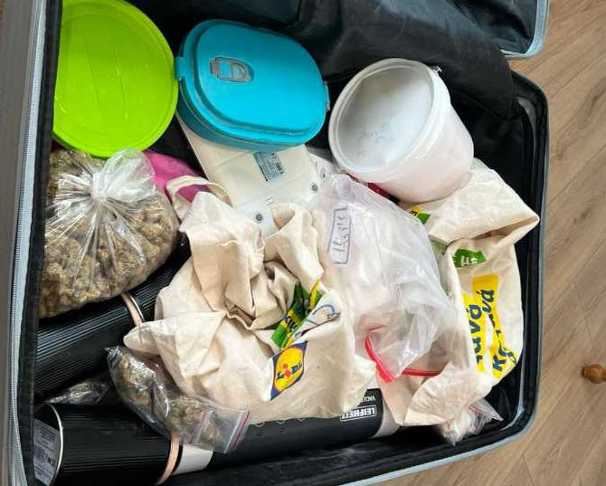cover Two remanded over 27kg of ketamine