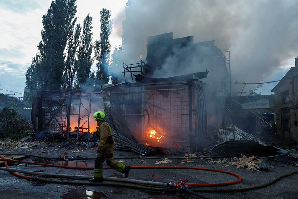 cover Russia hits petrol station, warehouse facilities in Kyiv