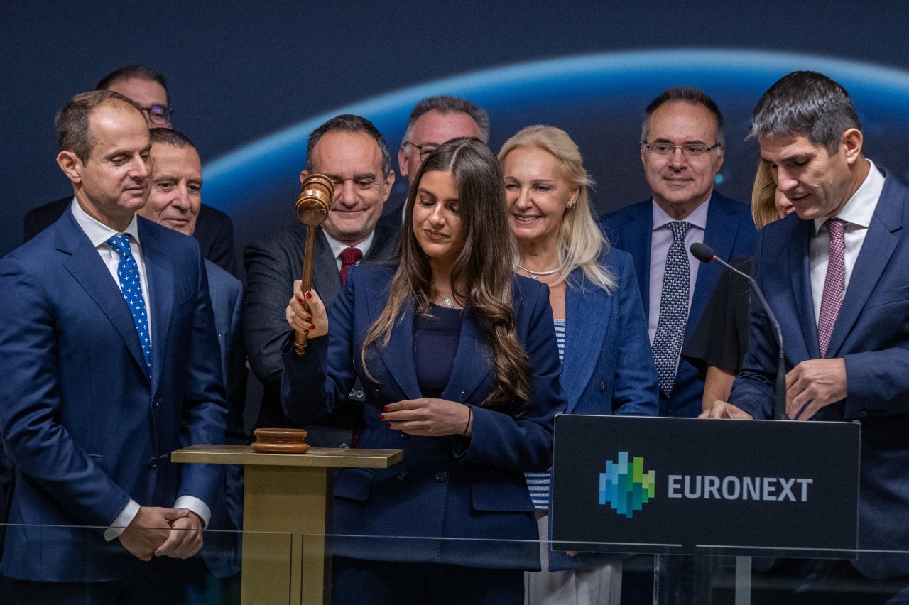 cover Capital Maritime Finance raises €300m in landmark Athens shipping IPO