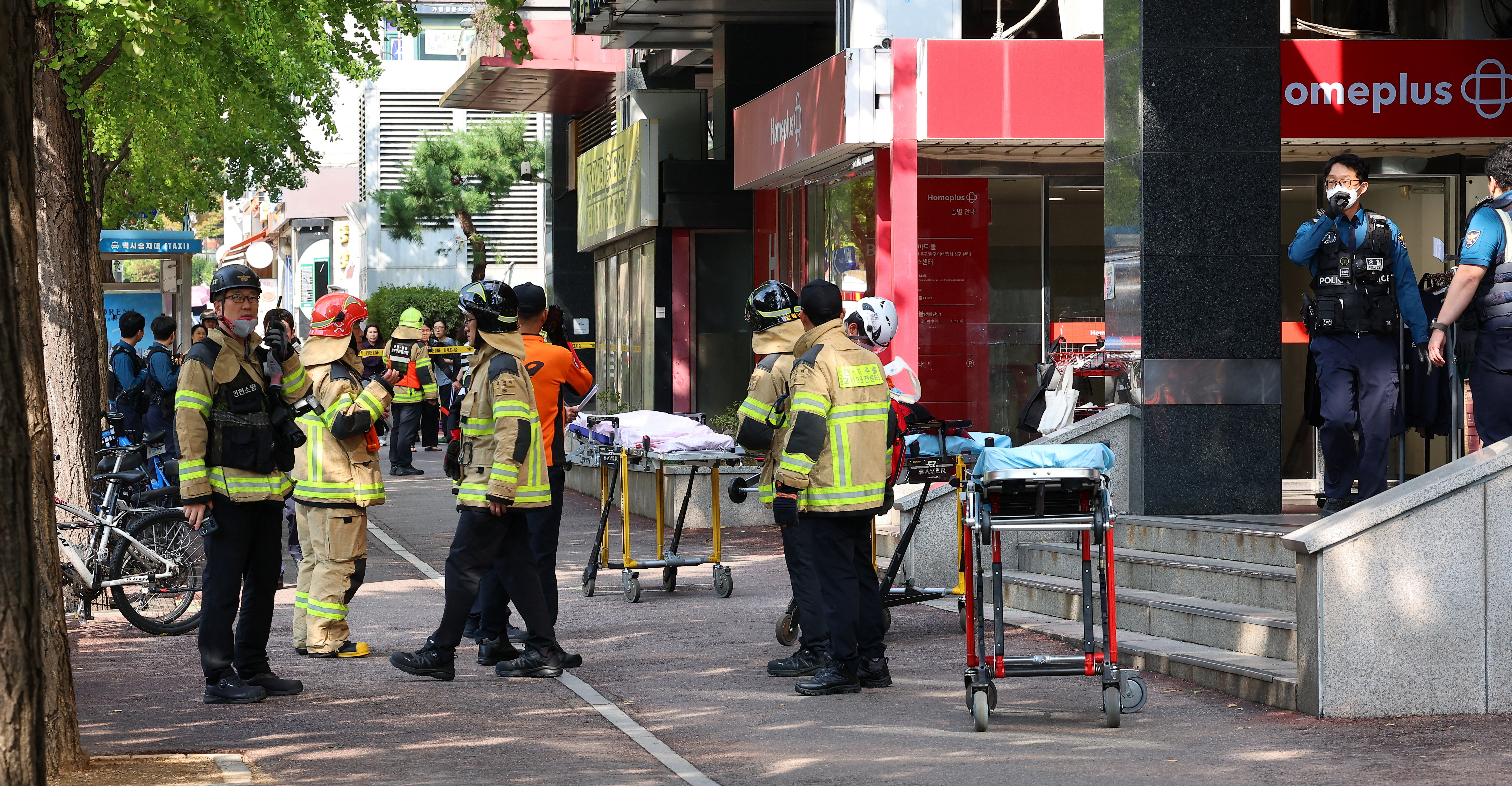 cover Eight people hurt in supermarket stabbing in South Korea&#8217;s Incheon, police say