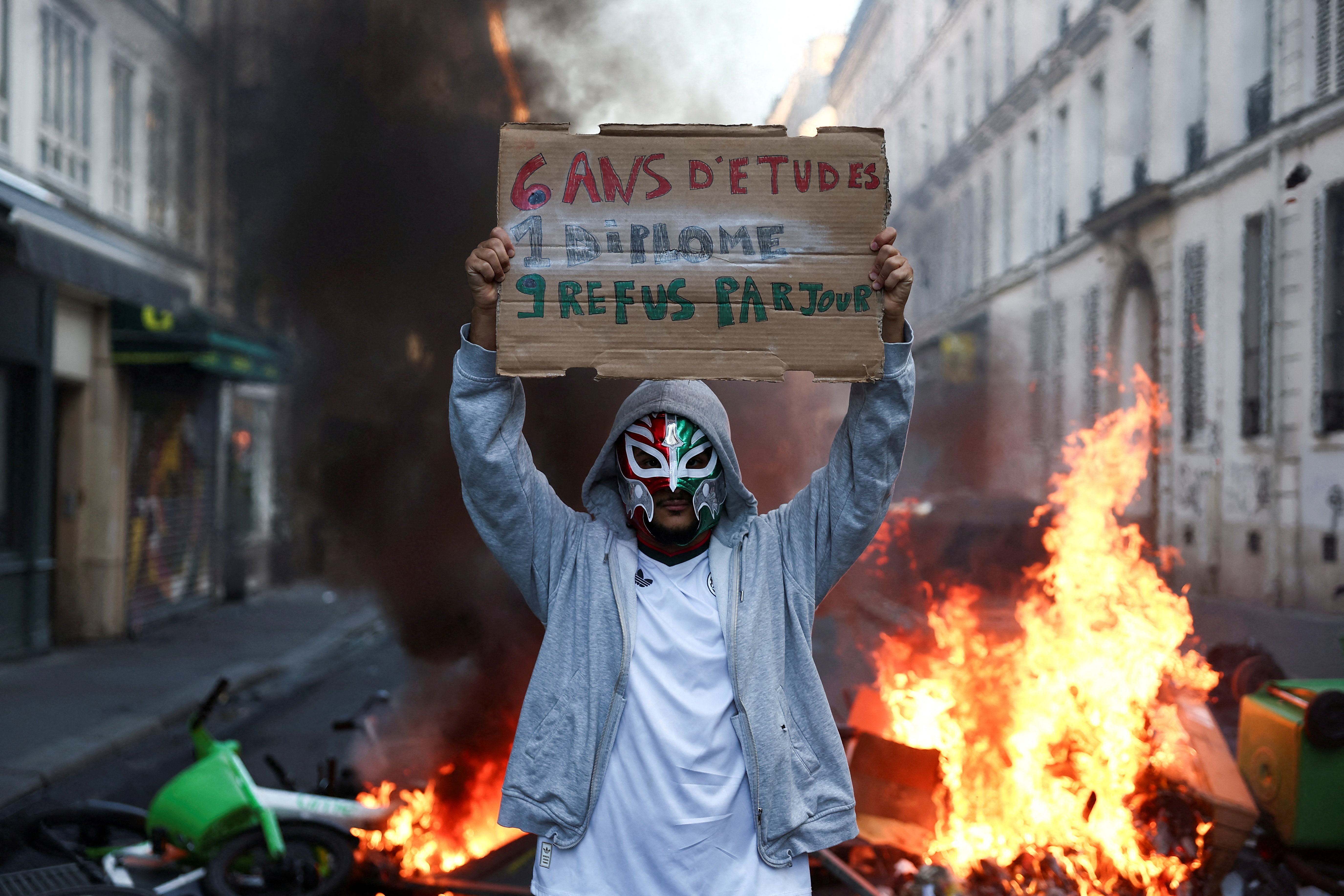 cover France wants curfews in some areas after weekend of riots