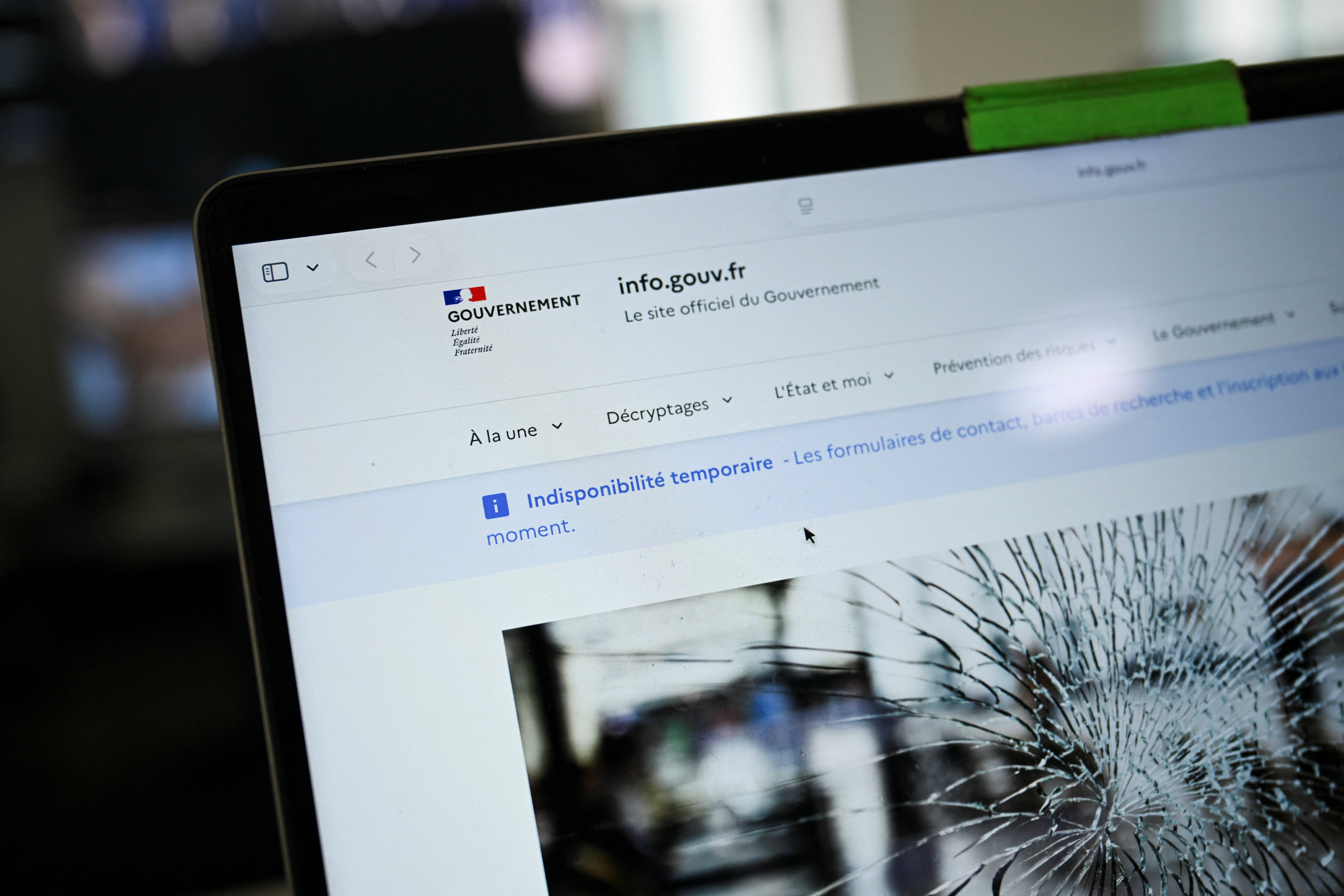 image Websites down worldwide as critical cyber-security update issued