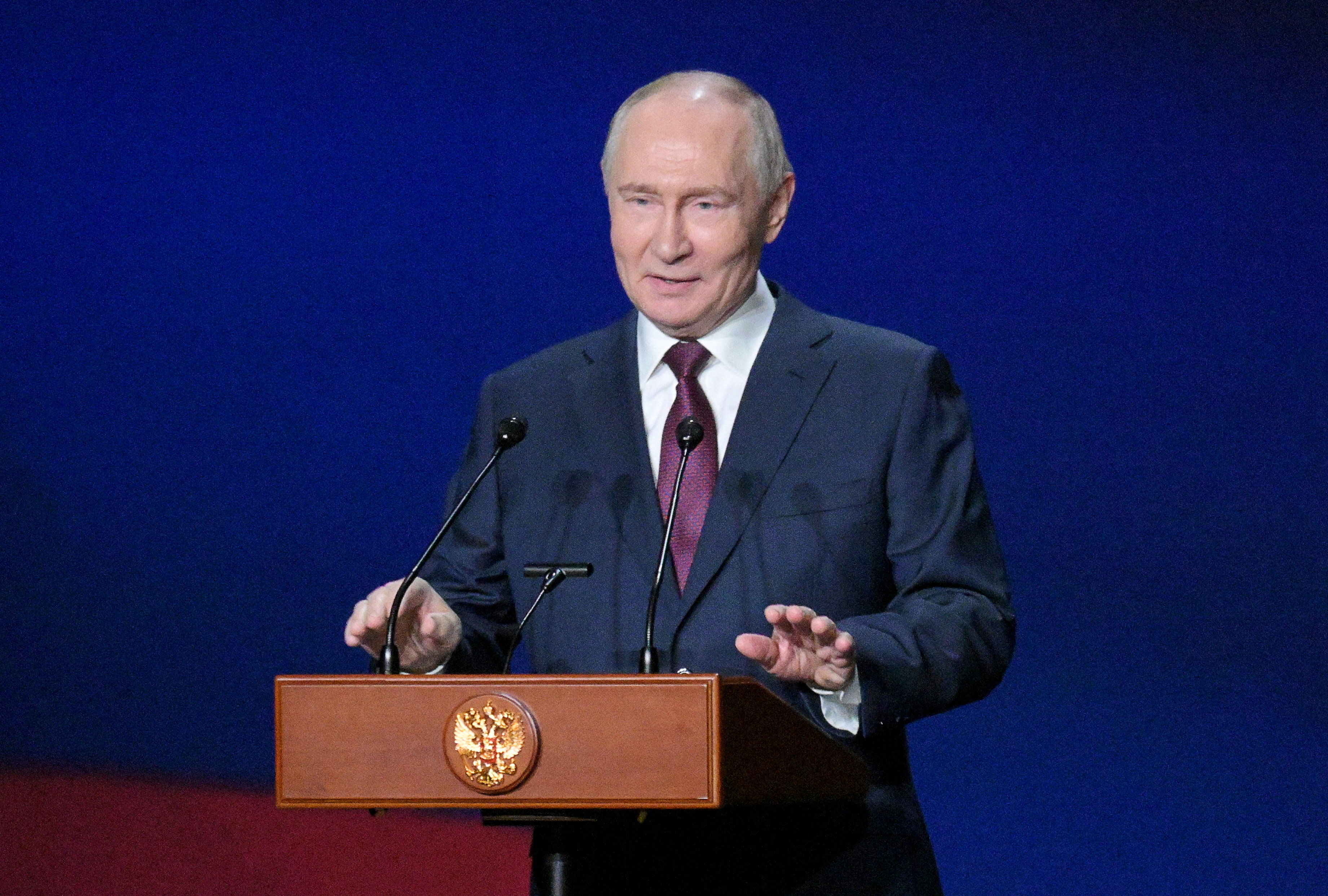 image Putin salutes Musk&#8217;s &#8216;genius&#8217; as Russia plays catch-up with Starlink