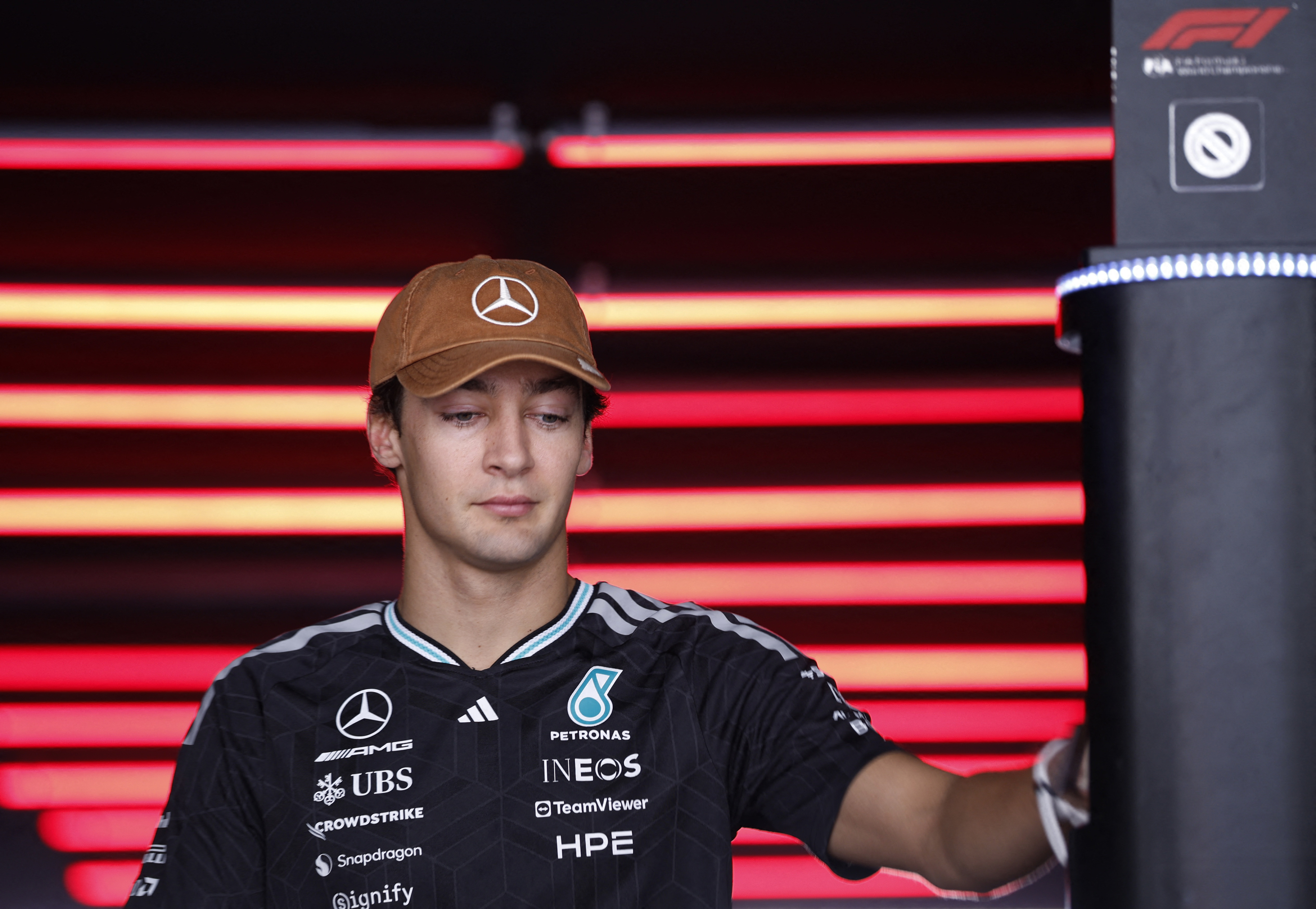 cover Mercedes chief hits back over Russell comments