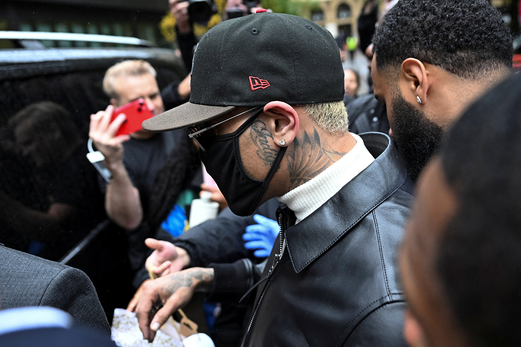cover US singer Chris Brown spared jail for UK nightclub attack