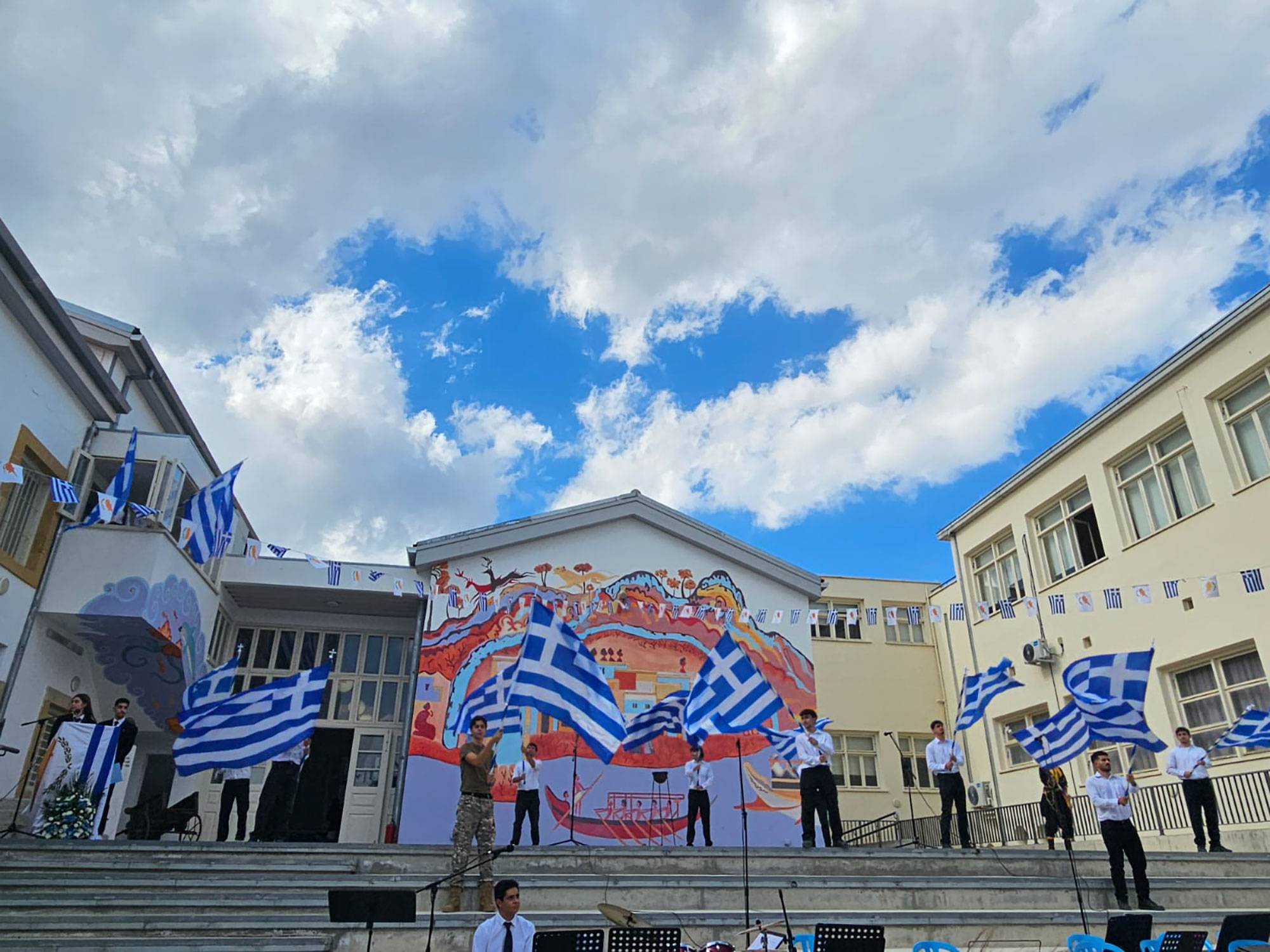 image Lessons of 1940 remain relevant to Cyprus, education minister says