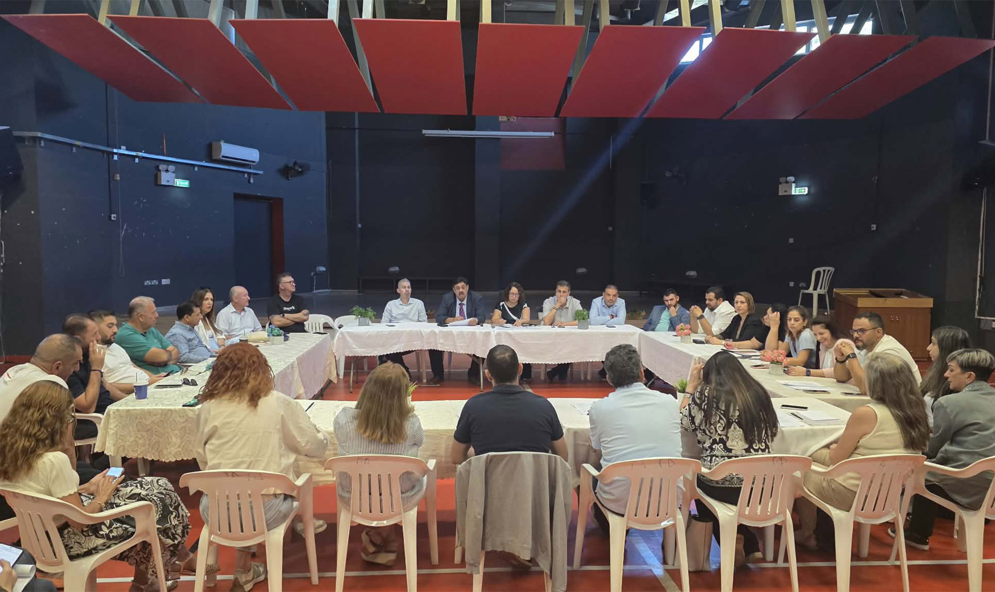 image MPs identify overcrowding, security issues at Limassol schools