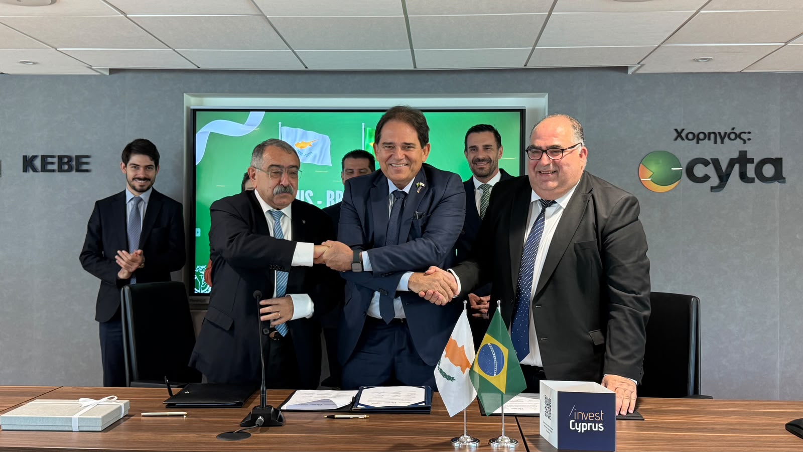 cover Cyprus &#8211; Brazil score new deal to boost investment ties