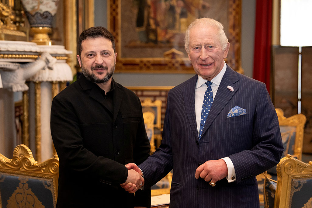 cover Zelenskiy lands in Britain to receive king and PM&#8217;s support