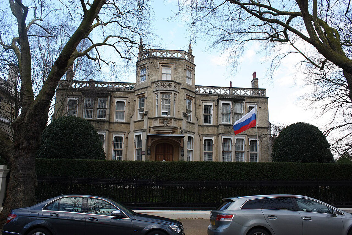 Britain, EU: sleepwalking towards war with Russia