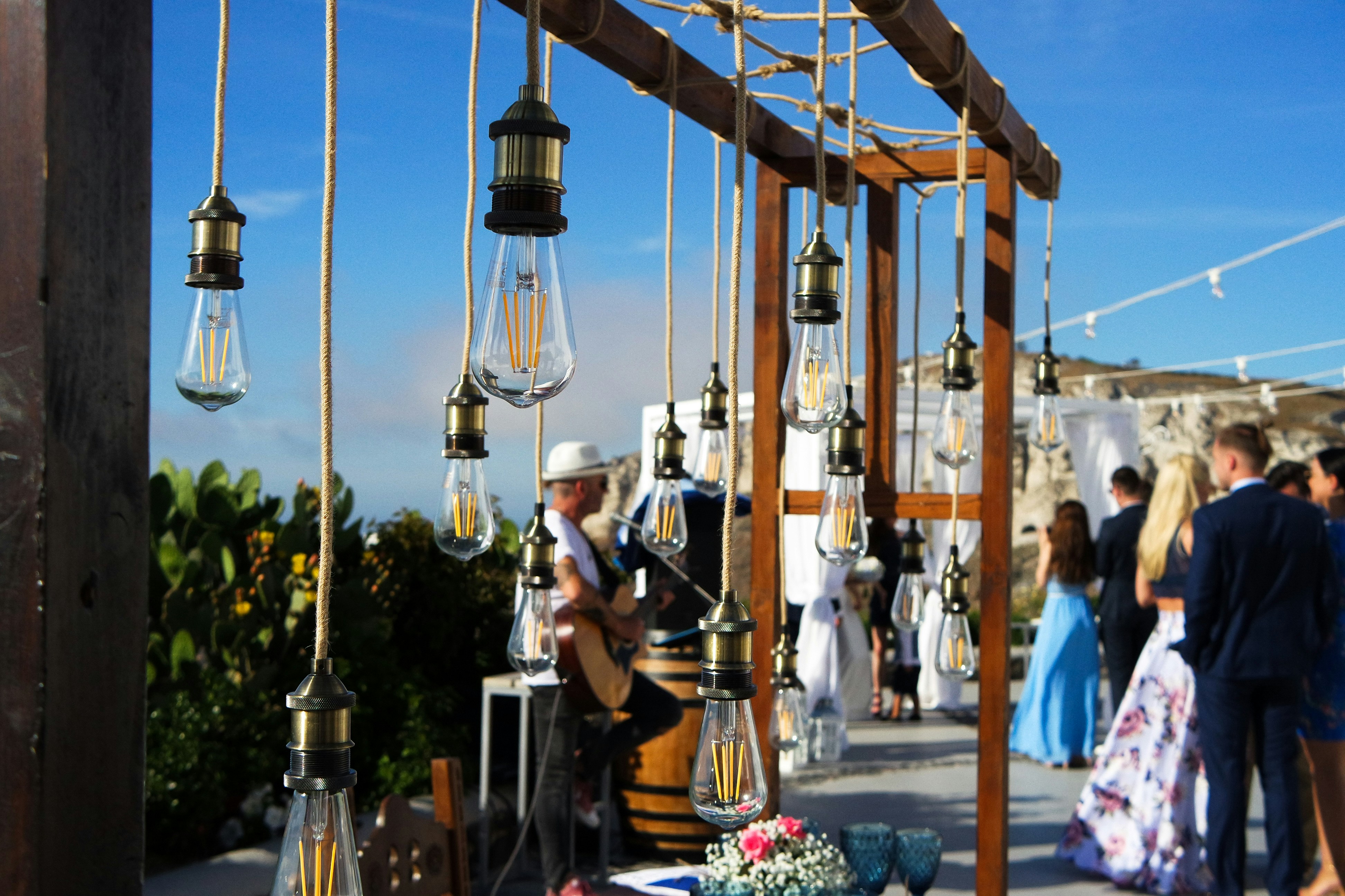 The figures vary noticeably depending on the venue and type of celebration