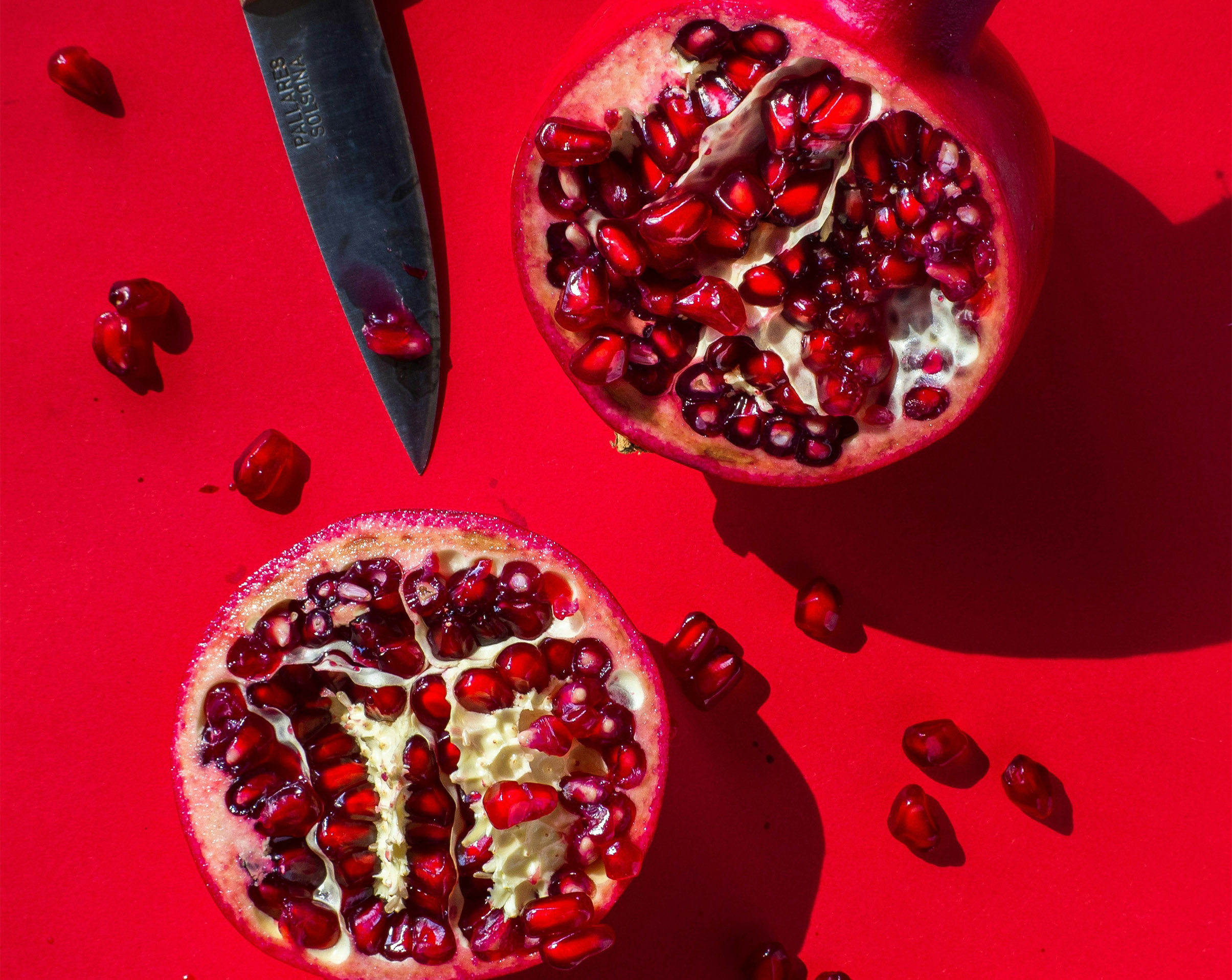 cover Pomegranates in Cyprus: from weddings to ancient tombs